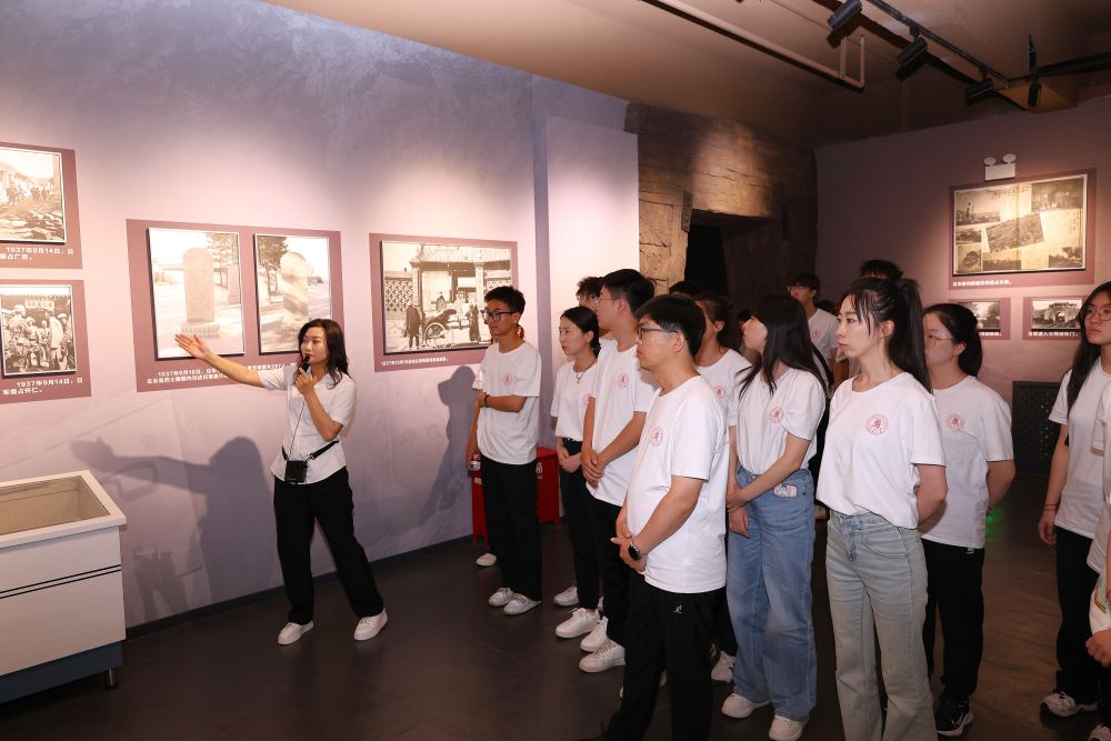 ˿żʷʹ ഺ־̡ѧԺͬʵ