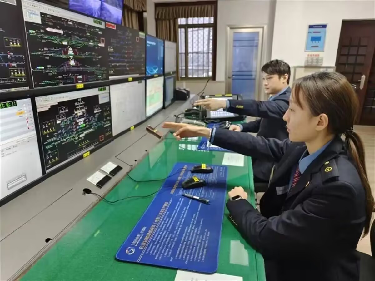 վ̨ϵҹ---ʵ켣Ѱ ·Ĵʵ"ʮ߳βɷĵ