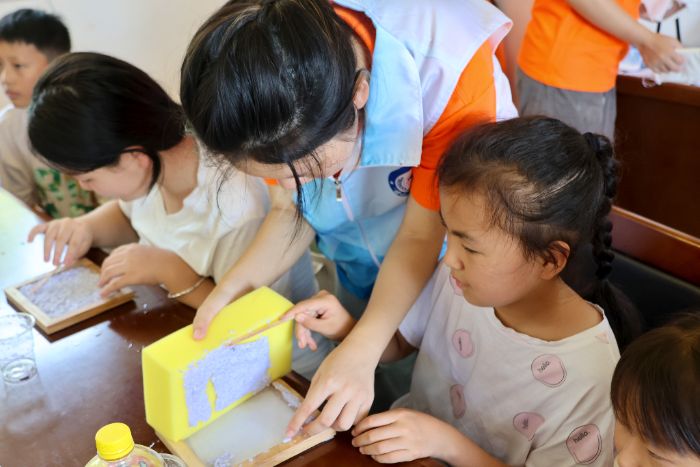 ֽ̣AIɽ̶ڰϪش忪չֽʵ