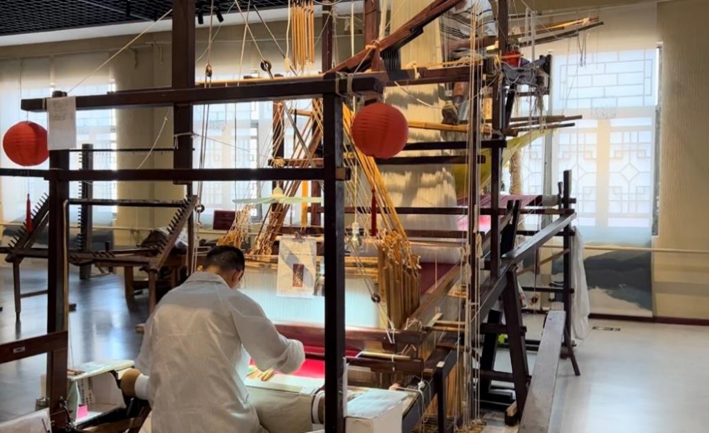 ƽӳഺĻнҫ;ŶƽĻʵ