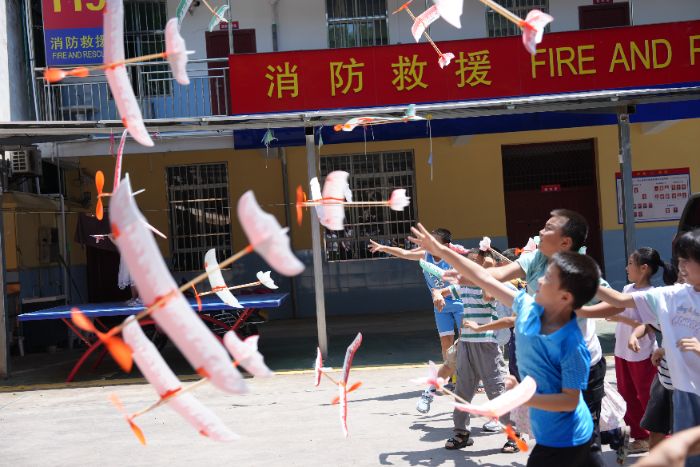 ഺεǻͯ  ϺСʵϻƺչ߲ʼڡ֧̻