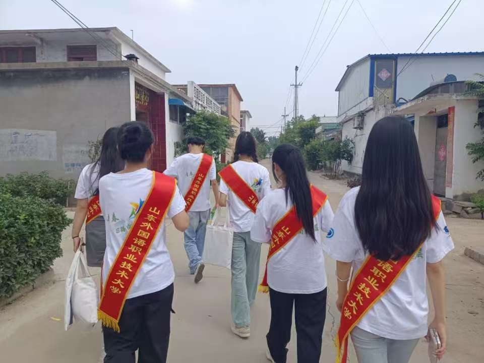 ഺ ͼ