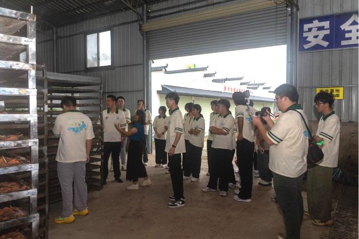 ѧΪŶ̽Ѱζ̬԰ɫչ֮·