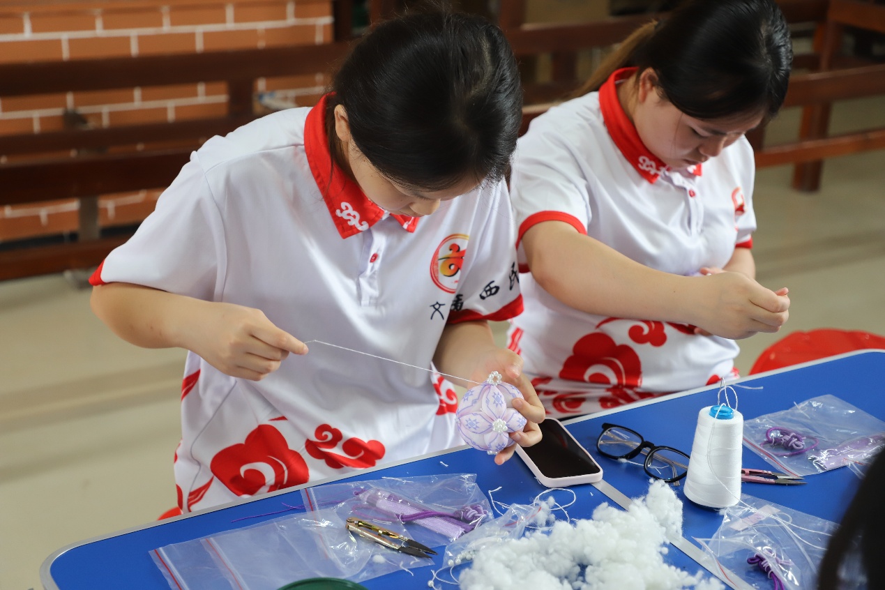 ػ̽չ·ѧԺίѧῪչʵ