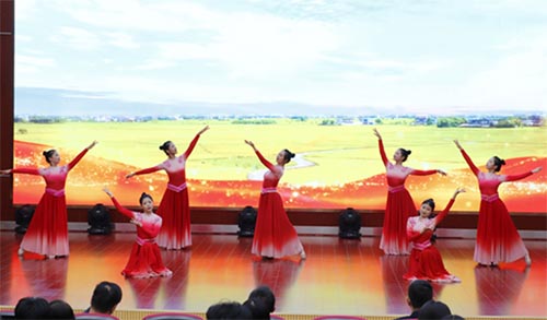 江西工贸职院举办2022年暑期“三下乡”社会实践活动总结表彰大会