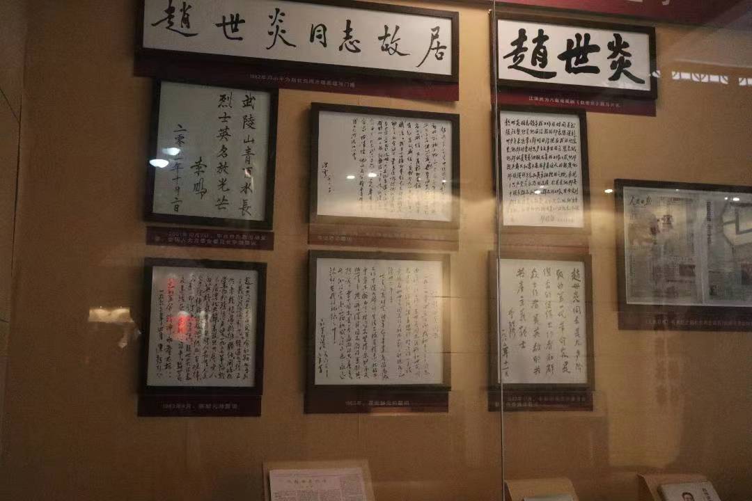 ɫ䣬в