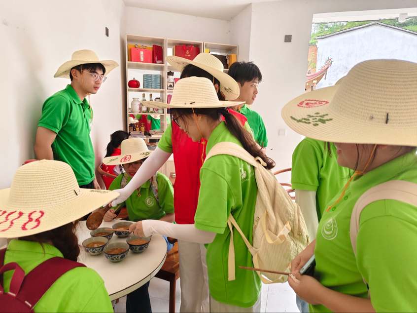 ߽ɽӿƼСԺѧ˼»