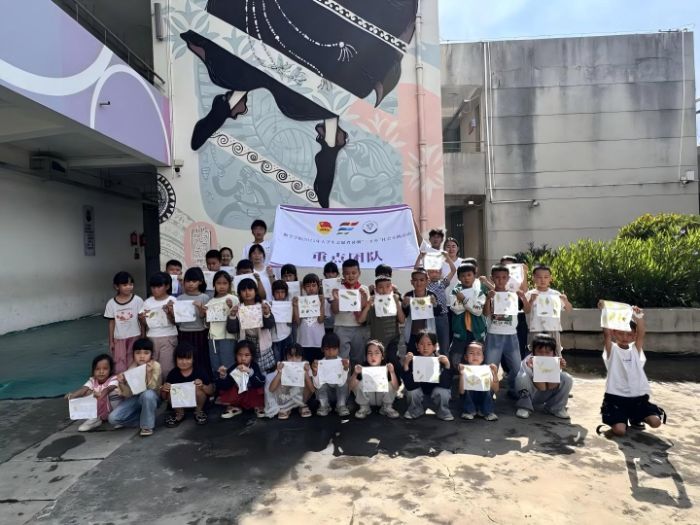 ѰȤҰͯӡǺ硪ʦѧѧѧԺڡ硱ʵ