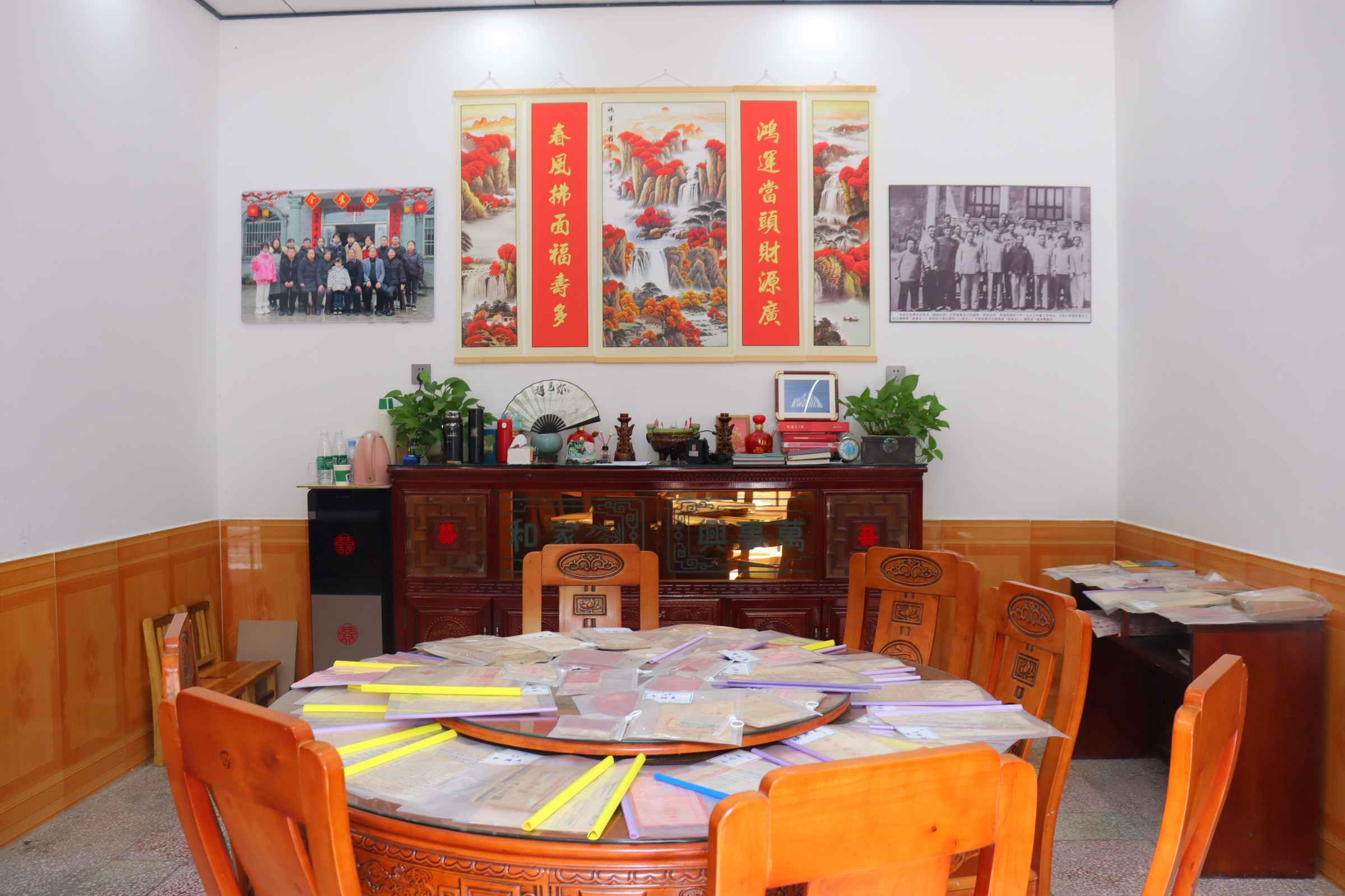 ̽Ѱɫ㼣 а¶ ƼʦѧξСʵ ¶忪չɫĻл