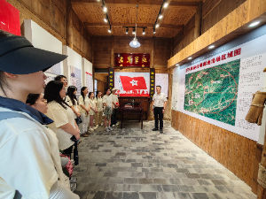 Ļ壺մѧԴΪдӱɫƪ