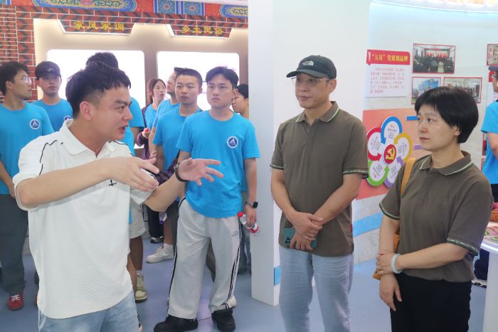 ѧľѧԺʵŸݰ忪չڡ硱ʵ