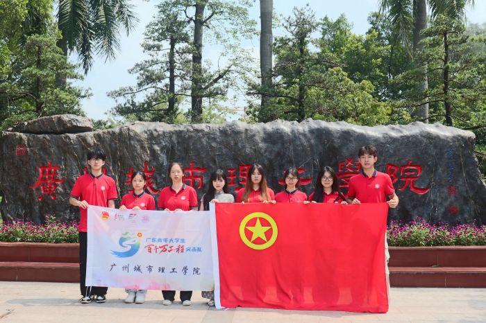 |鱦ѧԺ֮ǡʵ̤н𣬼ഺ