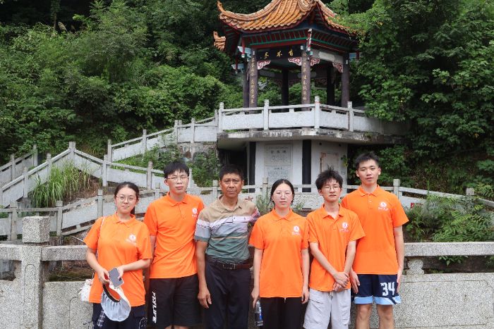 һȪ Ϲ̴ѧŶȪ̶̬Ļ