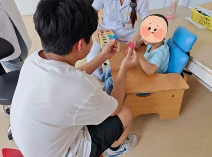 ʦѧС־Ըϵлʵðÿһ䡰Сա