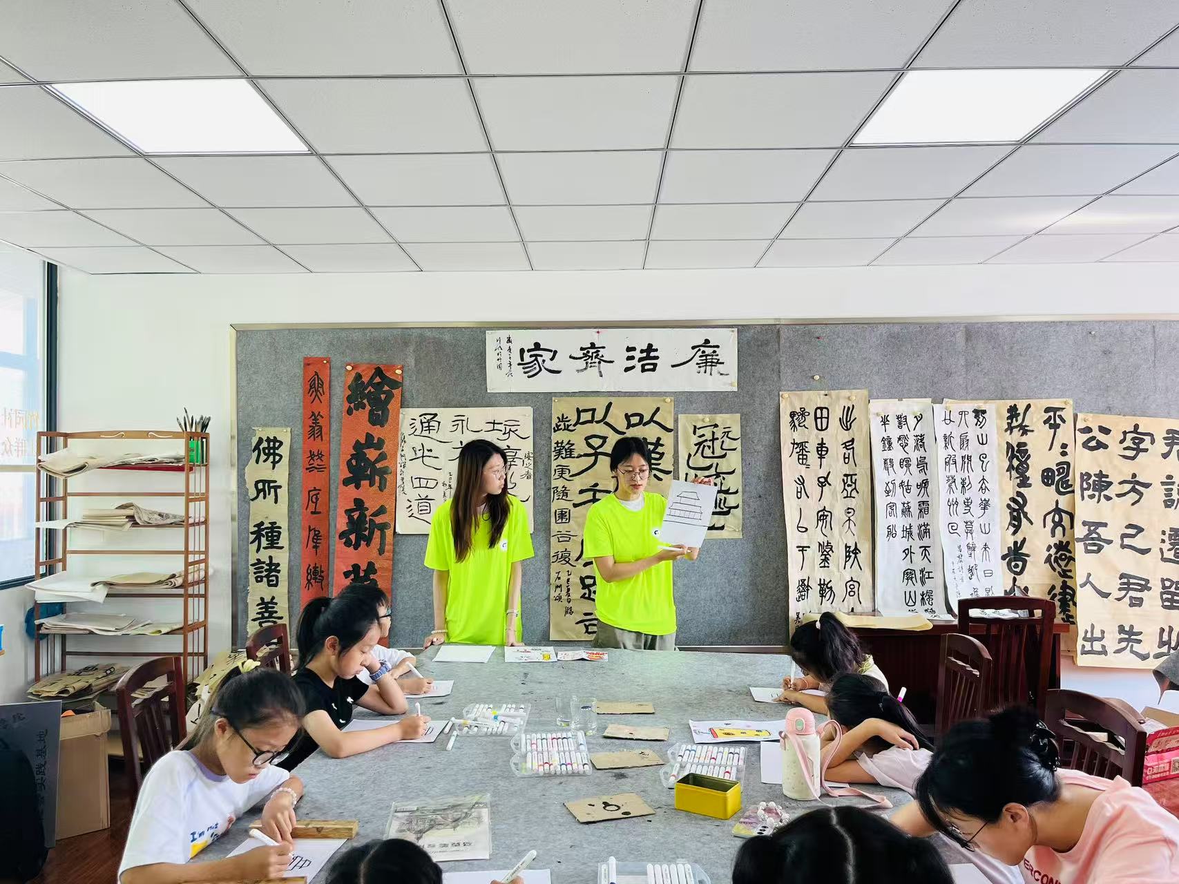 ǻe·ȫͬСչ īͯȤůɣܡ 