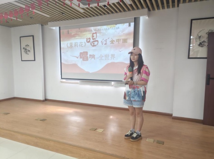 ҥݺɫ--Ϻ¡ȺվչɫĻ