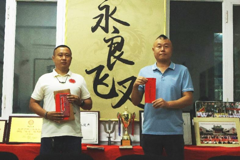 ϻЯִ꣬𴫳УѧӼ¼ϻύ˲