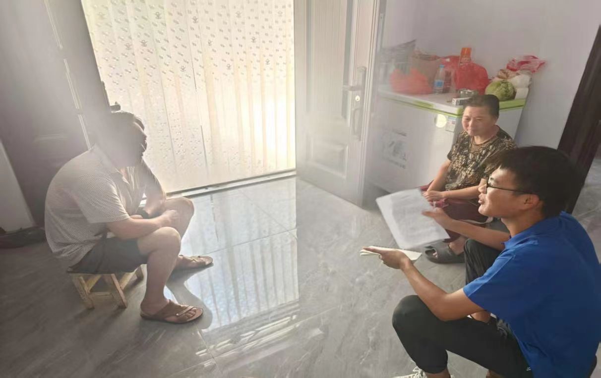 ͼΪʵųԱҷ̸    ͼ