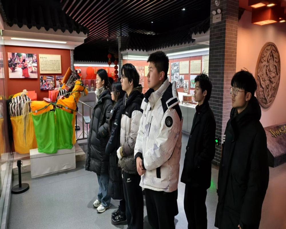 �ĳǴ�ѧ��ѧ����ѧԺ���־Ը����ӿ�չ��̽�Ӽ����ϣ�������н�𡱲ιۻ