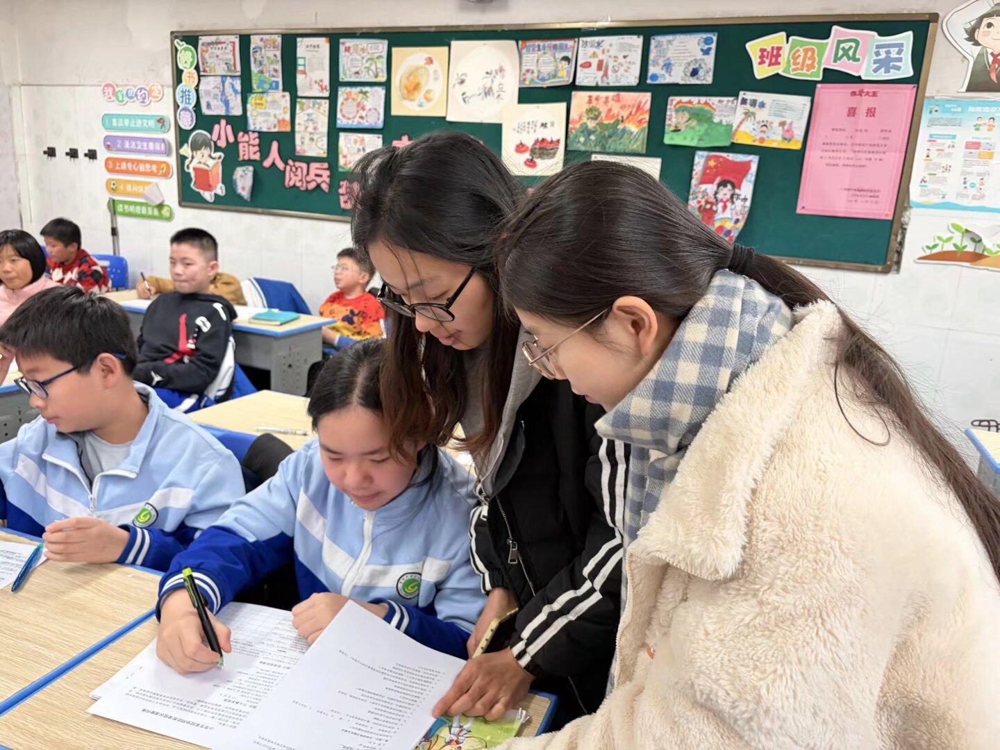 ʫ��ѧϰ���ν�ƿ�� ѧ����������ѧ�Ż� ����ʫ������ʵ���ӵ�������С��ѧ����ʫ��ѧϰ����