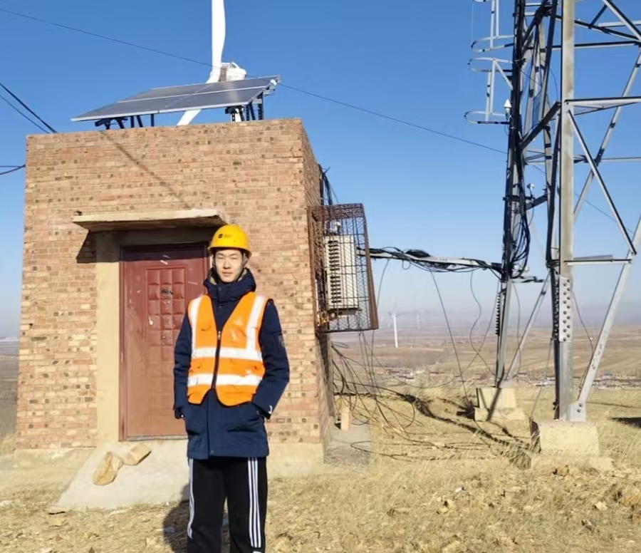 �ൺ�Ƽ���ѧ�Զ�������ӹ���ѧԺѧ�Ӹ��й�������˾���С�������㣬�������족ʵ���