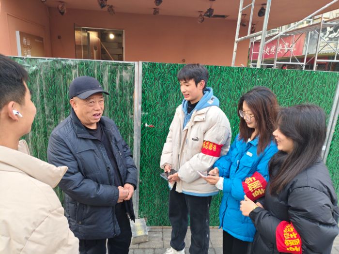 ��ˮ���硤�ഺͬ�У����ഺ֮���ػ������ˮ�岨