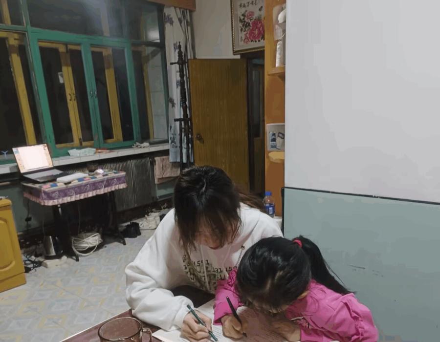 ����ʦ����ѧѧ�ӷ����� �������ض�ͯ״�� ���ഺ�ػ��ɳ�