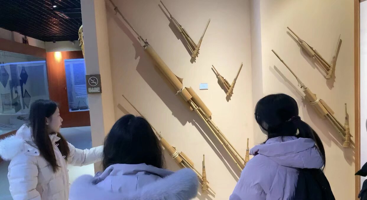 ̤���綱��أ�̽Ѱ«��ǧ������