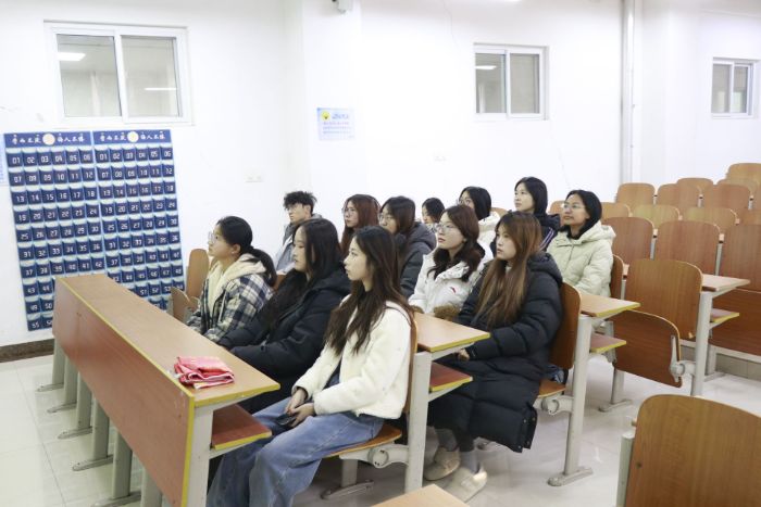 ������¢̽��Լ�����ܻƺ�ı����