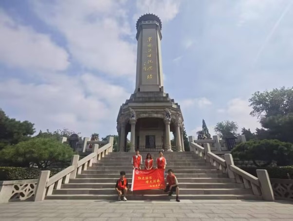 �켣ʵ�����������ʵ�����Ƚ�����